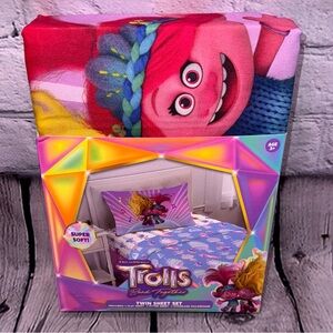 NEW KIDS DREAMWORKS TROLLS BAND TOGETHER SOFT EASY WASH 3 PC TWIN SHEET SET